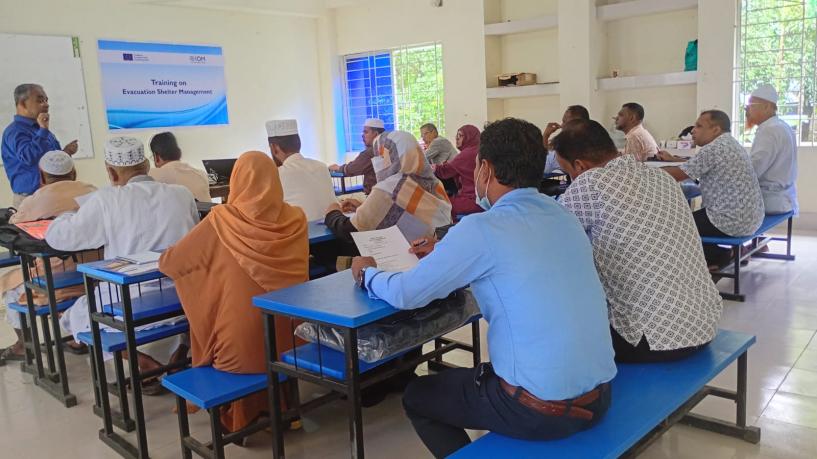 A session of shelter management training