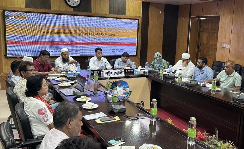 JAGO NARI Strengthens Climate Resilience through District-Level LAPA Sensitization Workshop
