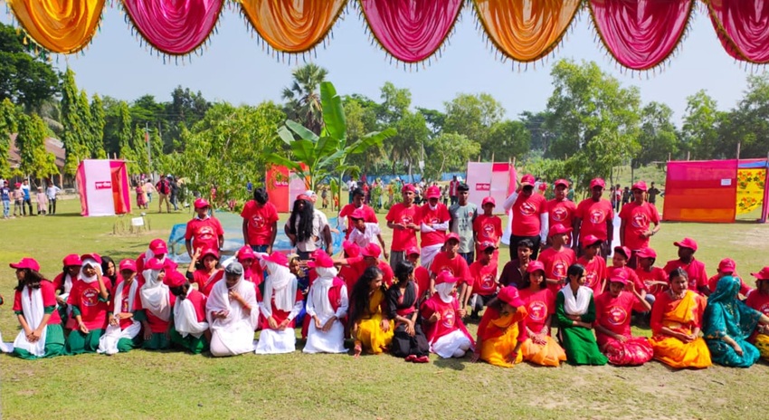 Part of the MET Club opening ceremony